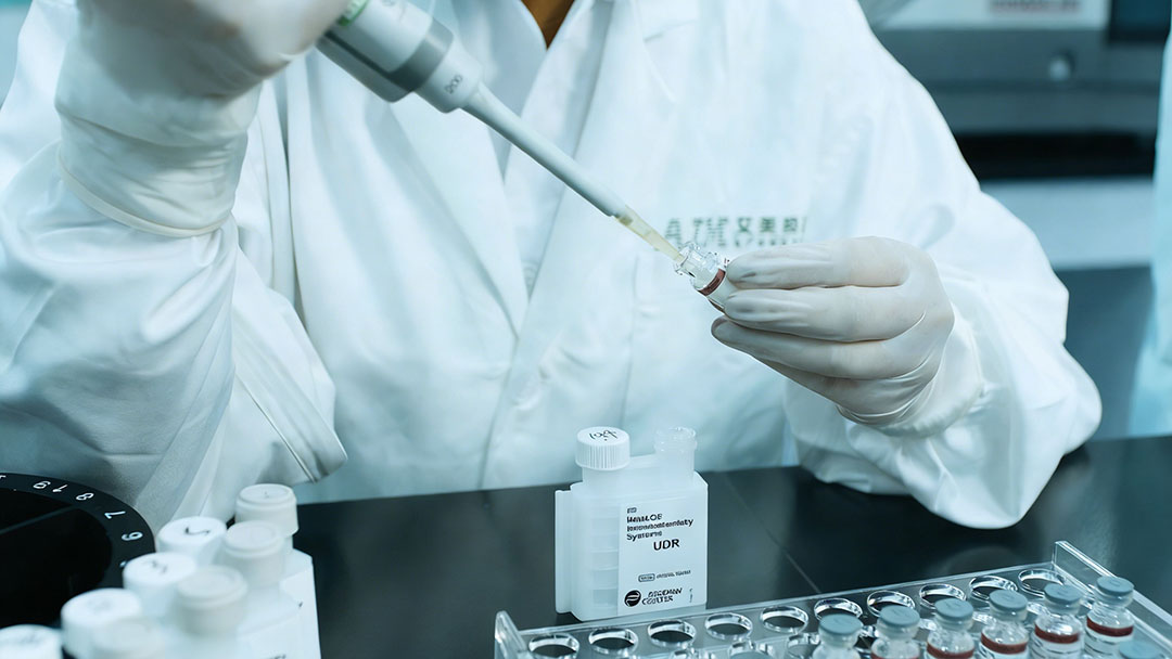 Proč je meningokoková polysacharidová vakcína ACYW135 nezbytná pro celosvětové kampaně na prevenci meningitidy?